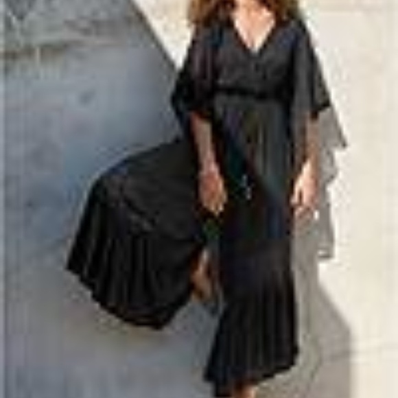 VENUS NEW WITH OUT TAGS WIDE LEG LACE JUMPSUIT - Picture 1 of 4